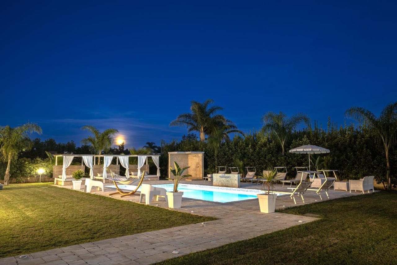 Resort Almaredamarra Con Piscina E Idromassaggio Sul Mare Torre San Giovanni Ugento Exteriör bild