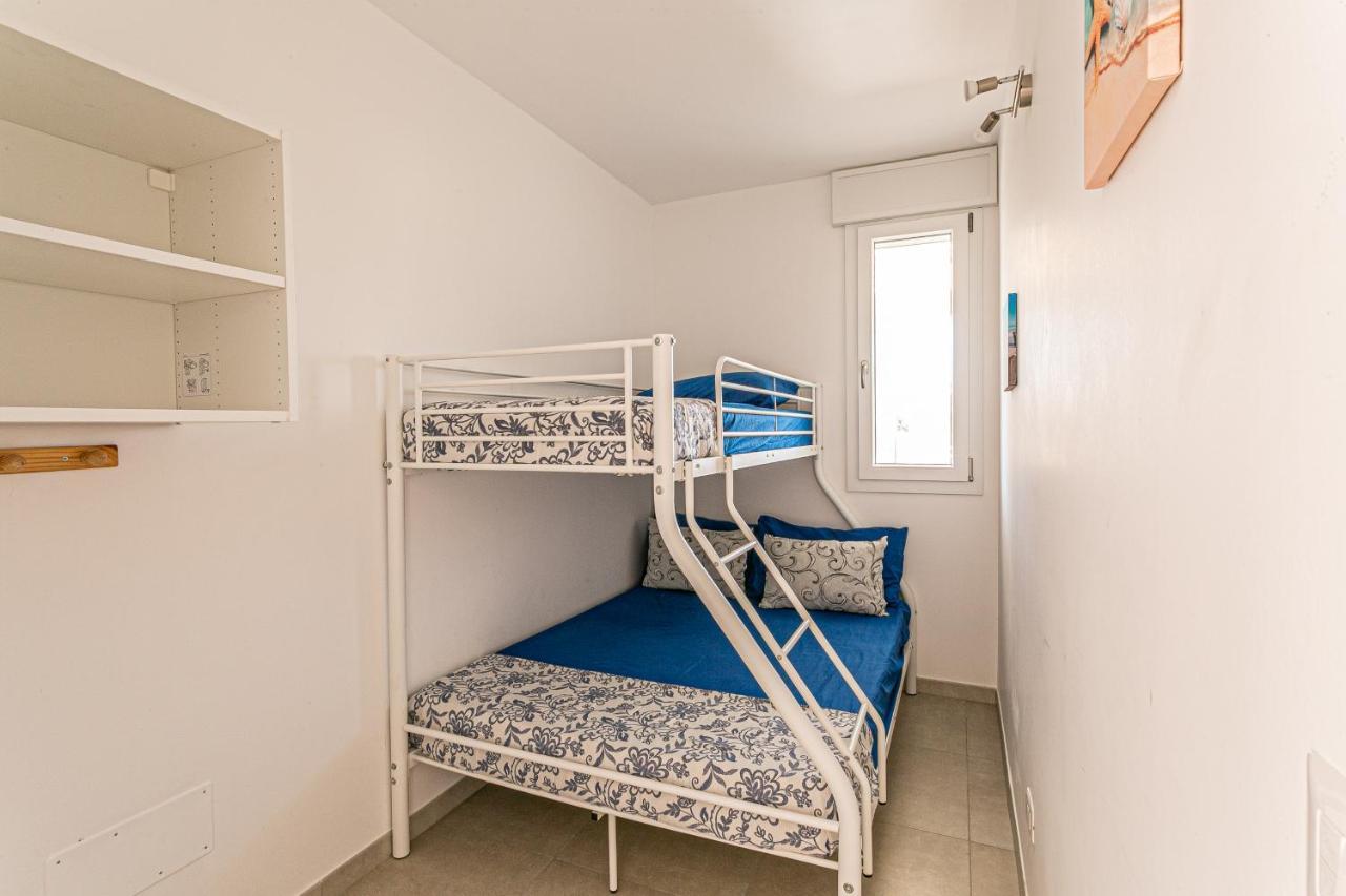 Resort Almaredamarra Con Piscina E Idromassaggio Sul Mare Torre San Giovanni Ugento Exteriör bild